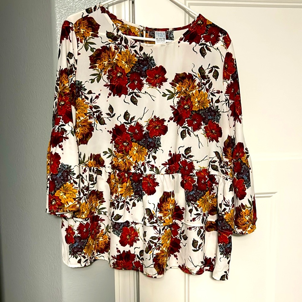 Women’s fall colored blouse size 16-18